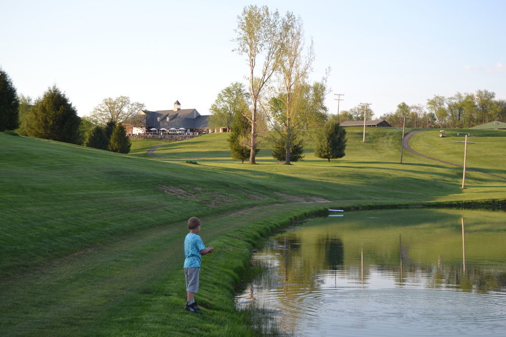 At Lenape Heights-golf And Event Center 4*